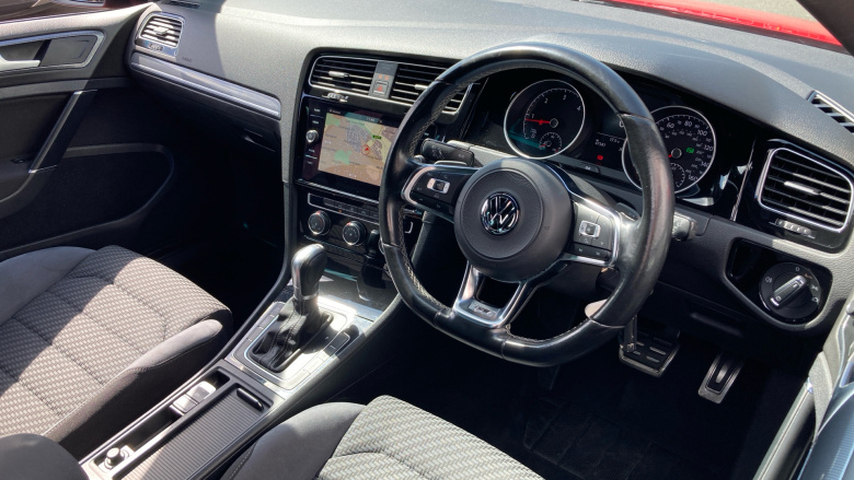 Volkswagen Golf 2.0 TDI R-Line 5dr DSG Diesel Hatchback